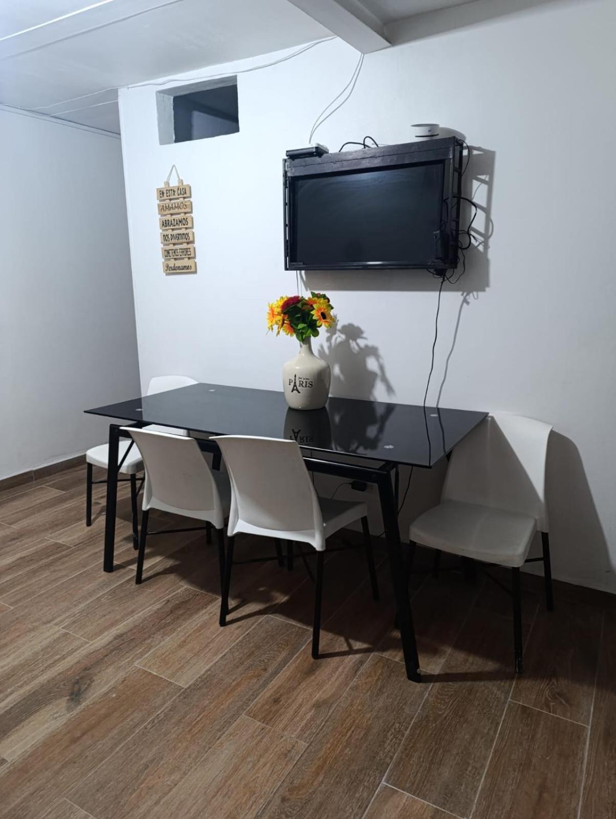 公寓 E1 Aire Acondicionado 100mt2, 4 Habtaciones En La Mejor Zona, Laureles Estadio Medellín